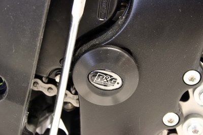ZAŚLEPKA RAMY RG RACING LEWA GSXR1000 09-/PRAWA CBR650F/CB650F