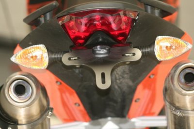 MOCOWANIE TABLICY REJESTRACYJNEJ RG RACING KTM 690SM & 690 DUKE 3 08-