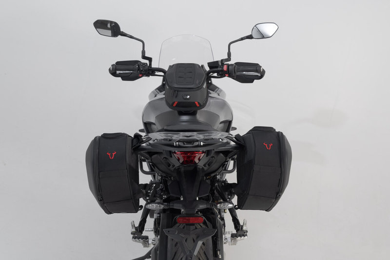 ZESTAW SAKW PRO BLAZE H I STELAŻY SW-MOTECH TRIUMPH TIGER 660 (21-) BLACK
