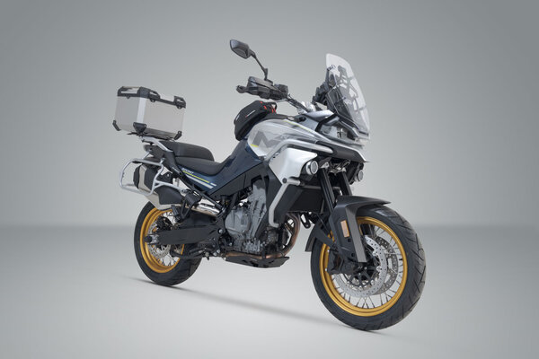 ZESTAW KUFRA CENTRALNEGO TRAX ADV SW-MOTECH CFMOTO 800MT (21-) SILVER