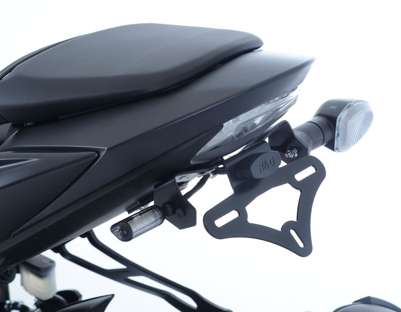 MOCOWANIE TABLICY REJESTRACYJNEJ RG RACING SUZUKI GSX-S750 17-