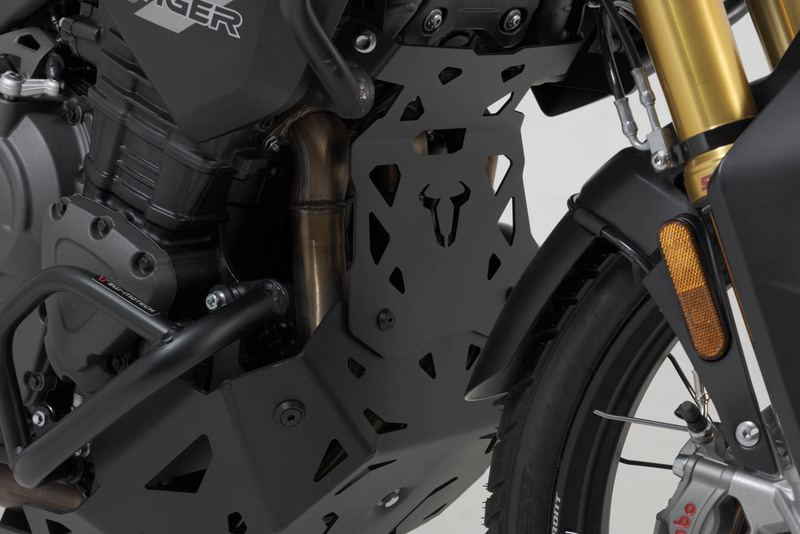 PRZEDŁUŻENIE OSŁONY SILNIKA NA PRZEDNIĄ CZĘŚĆ BLOKU SILNIKA SW-MOTECH TRIUMPH TIGER 1200 MODELS (22-
