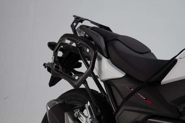 ZESTAW KUFRÓW BOCZNYCH SW-MOTECH DUSC HONDA NC750X/XD, NC750S/SD 41/41 BLACK