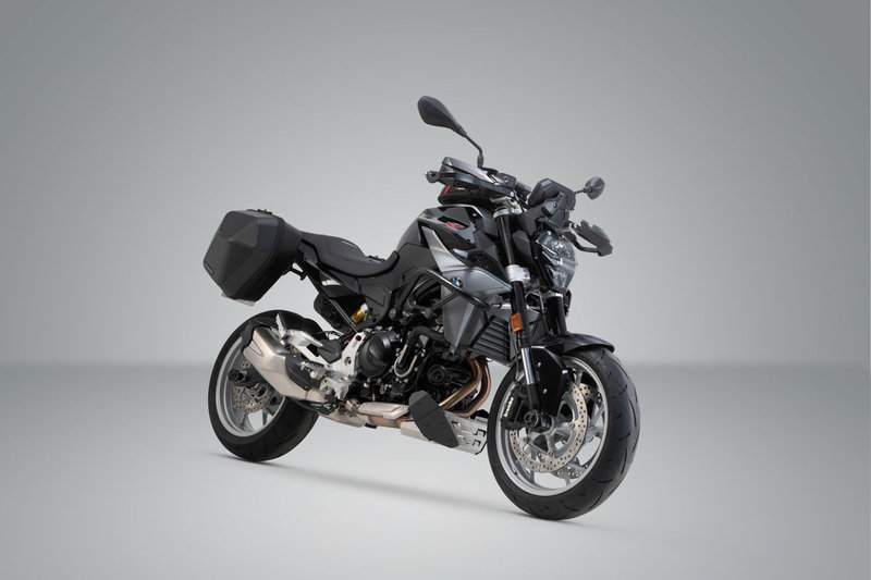 ZESTAW KUFRÓW BOCZNYCH URBAN ABS I STELAŻY SW-MOTECH BMW F 900 R/XR (19-) BLACK 2X16,5L