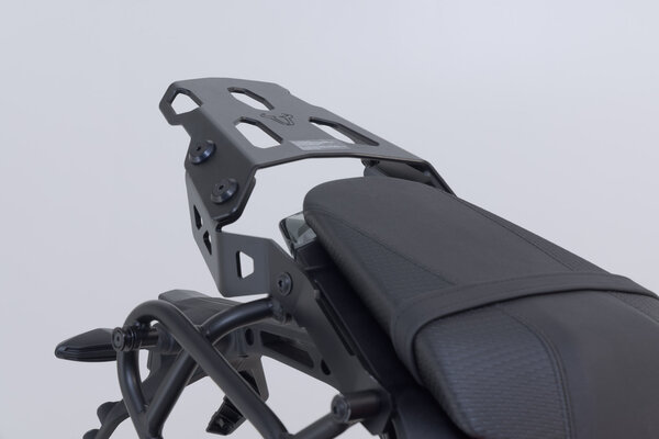 STELAŻ STREET-RACK POD PŁYTĘ MONTAŻOWĄ KUFRA SW-MOTECH KTM 125 / 250 / 390 DUKE (23-) BLACK
