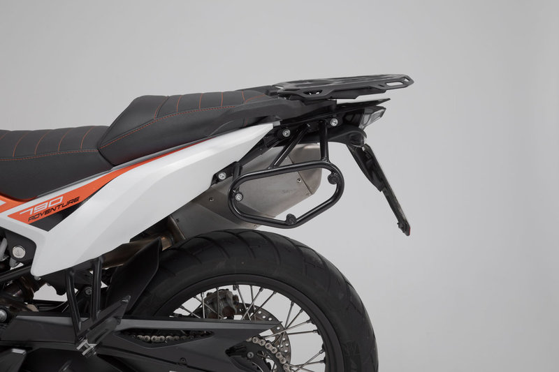 ZESTAW KUFRÓW BOCZNYCH URBAN ABS I STELAŻY SW-MOTECH KTM 790 ADV/R890 ADV/R 890 SM T BLACK 2X16,5L
