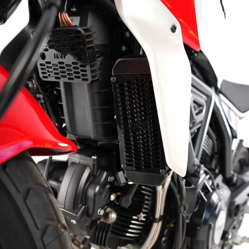 OSŁONA CHŁODNICY OLEJU RG RACING PRO DUCATI SCRAMBLER 800 15-20, 23- / DESERT SLED 17-21 / FLAT TRAC
