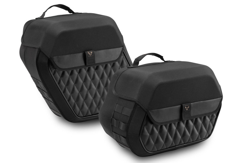 ZESTAW SAKW I STELAŻY LEGEND GEAR LH2/LH1 SW-MOTECH 25,5/19,5L SOFTAIL STRBOB (17-) STANDARD (20-)