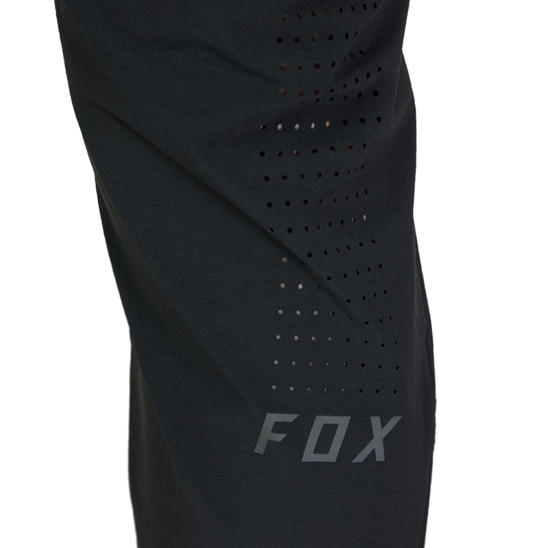 SPODNIE ROWEROWE FOX FLEXAIR BLACK 28