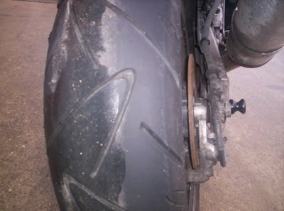 ROLKI WAHACZA M12 RG RACING ZXR750, ZX7-R AND ZXR400 BLACK