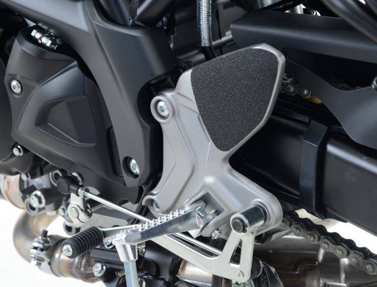 OSŁONA WAHACZA RG RACING SUZUKI SV650 16-/SV650X, 2 CZĘŚCI BLACK