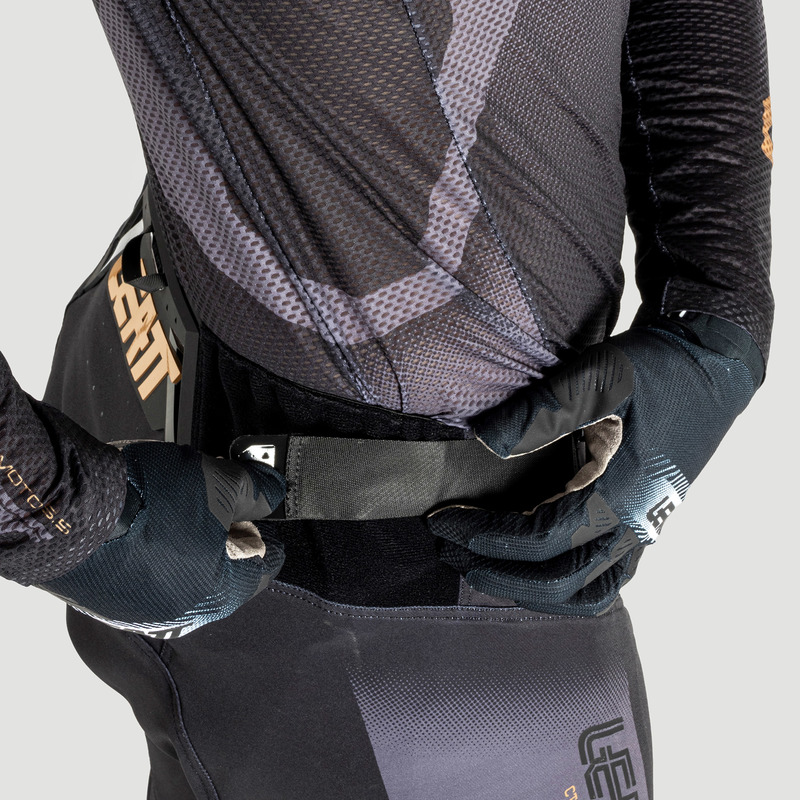 SPODNIE OFFROADOWE LEATT MOTO 5.5 I.K.S STEALTH