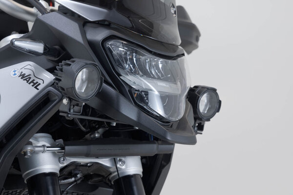 ZESTAW LAMP PRZECIWMGŁOWYCH EVO SW-MOTECH BMW F 900 GS (23-) BLACK