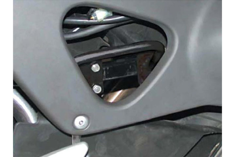 STOPKA CENTRALNA UCHWYT WSPOMAGAJĄCY PODNOSZENIE SW-MOTECH HONDA XL 1000 V VARADERO BLACK