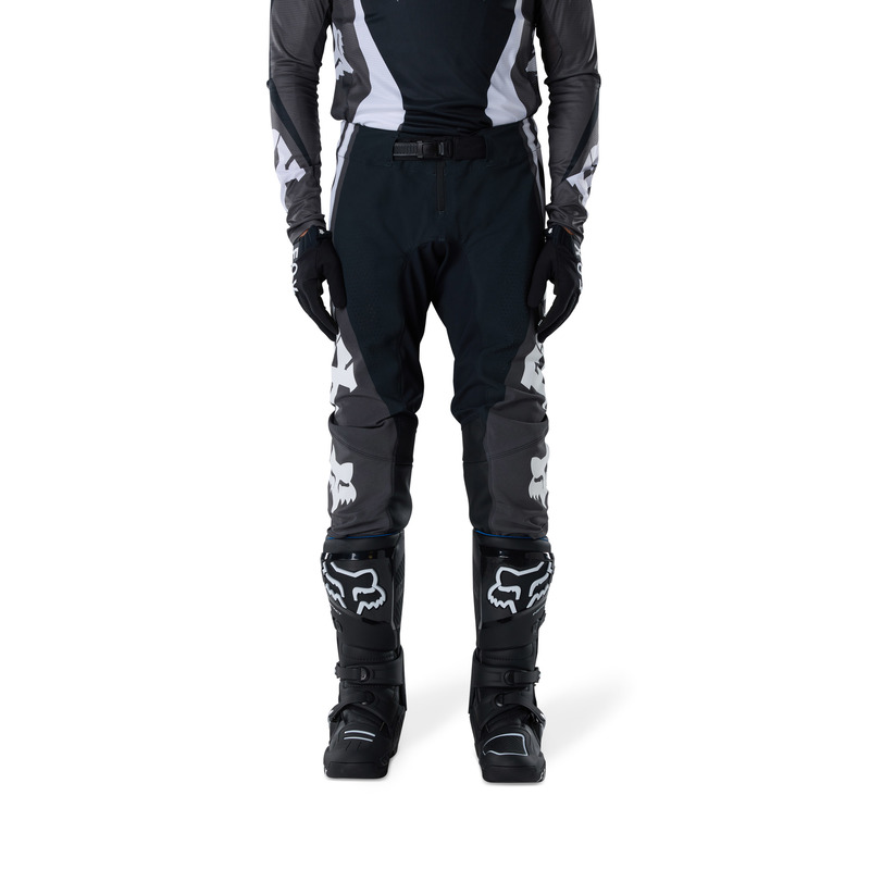 SPODNIE MOTOCYKLOWE FOX FLEXAIR THORN BLACK WHITE