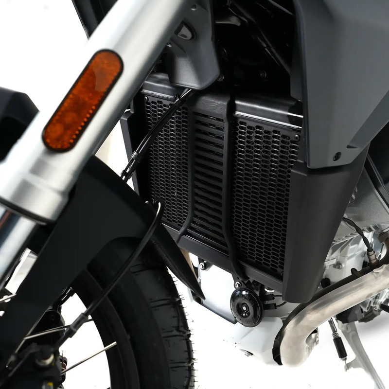 OSŁONA CHŁODNICY RG RACING PRO MOTO GUZZI STELVIO 24- BLACK