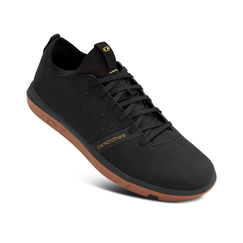 BUTY CRANKBROTHERS STAMP STREET LACE BLACK GOLD - GUM OUTSOLE 10.5 (44 EU)