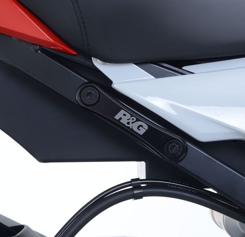 ZAŚLEPKA PODNÓŻKA RG RACING BMW S1000RR 10- 18/S1000R 14- 20