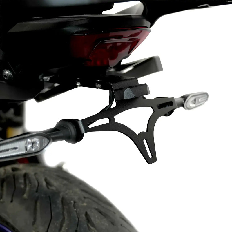 MOCOWANIE TABLICY REJESTRACYJNEJ RG RACING YAMAHA TRACER 7(GT) 25-
