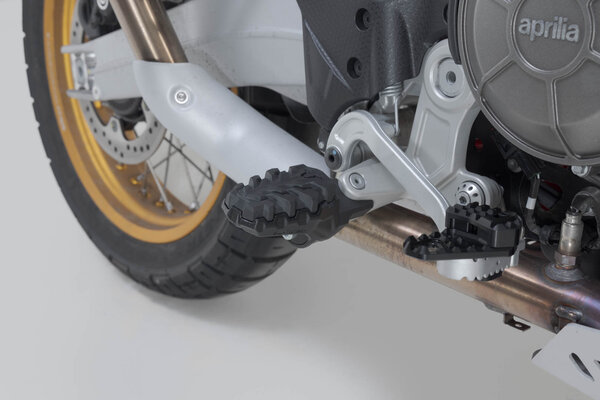 PODNÓŻKI EVO SW-MOTECH APRILIA TUAREG 660 RALLY (24-) BLACK