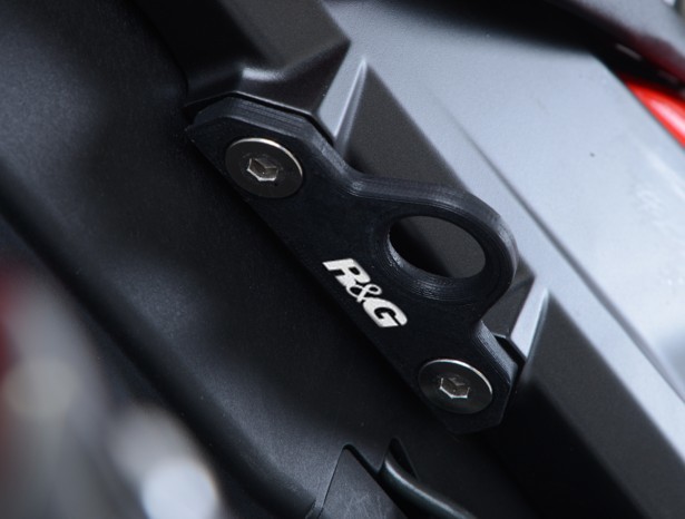UCHWYTY NA PASY TRANSPORTOWE RG RACING HONDA CBR1000RR (17-), SP (17-), SP2 (17-), PARA BLACK