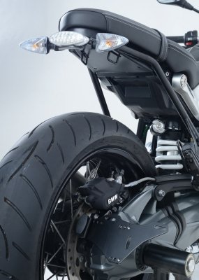 MOCOWANIE TABLICY REJESTRACYJNEJ RG RACING BMW R NINE T Z SIEDZNIEM PASAŻERA