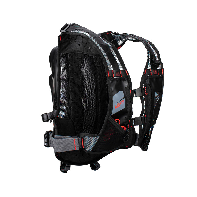 PLECAK LEATT MOTO HYDRADRI WP 2.0 TITANIUM