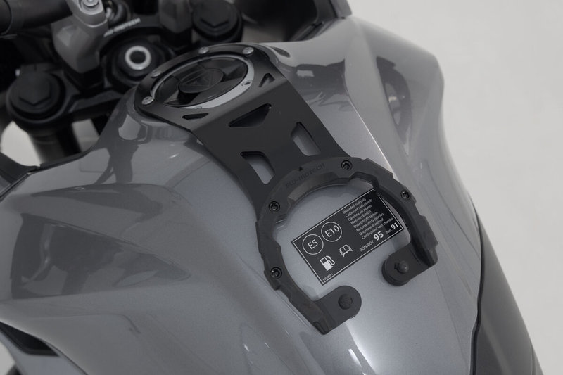 UCHWYT MOCUJĄCY TANKRING PRO SW-MOTECH TRIUMPH TIGER 660 (21-) BLACK