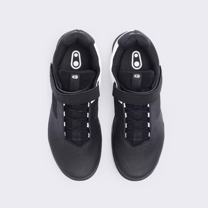 BUTY CRANKBROTHERS MALLET SPEEDLACE BLACK WHITE - BLACK OUTSOLE