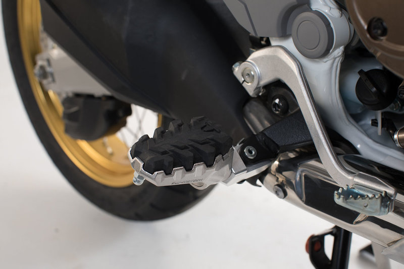 PODNÓŻKI EVO SW-MOTECH HONDA CRF1000L/S CRF1100L/AS NT1100 XL750 BLACK/SILVER