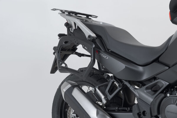 ZESTAW KUFRÓW BOCZNYCH SW-MOTECH DUSC HONDA XL750 TRANSALP (22-) 41/41 BLACK