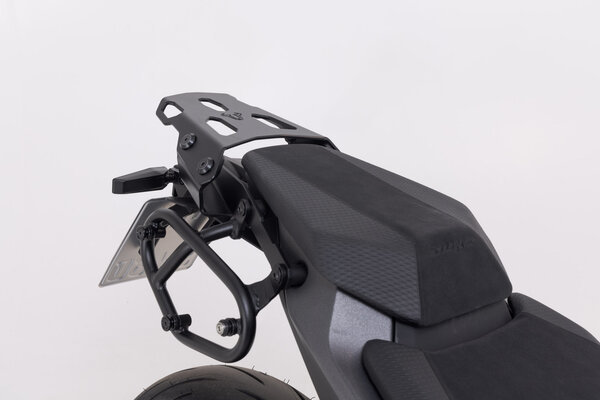 STELAŻ STREET-RACK POD PŁYTĘ MONTAŻOWĄ KUFRA SW-MOTECH KTM 990 DUKE (23-) BLACK