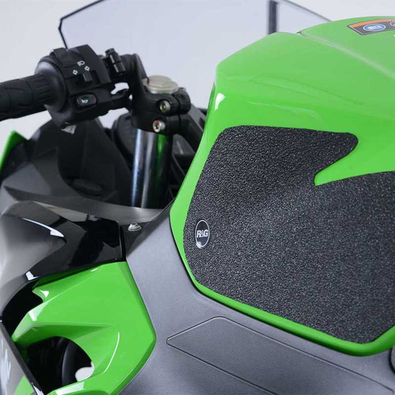 NAKLEJKA NA BAK TANKPAD ANTYPOŚLIZGOWY 2 CZĘŚCI RG RACING KAWASAKI NINJA 400 (18-) BLACK