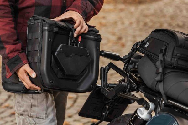 SAKWA LEGEND GEAR SW-MOTECH SIDE BAG FOR V-LOC BLACK 11L