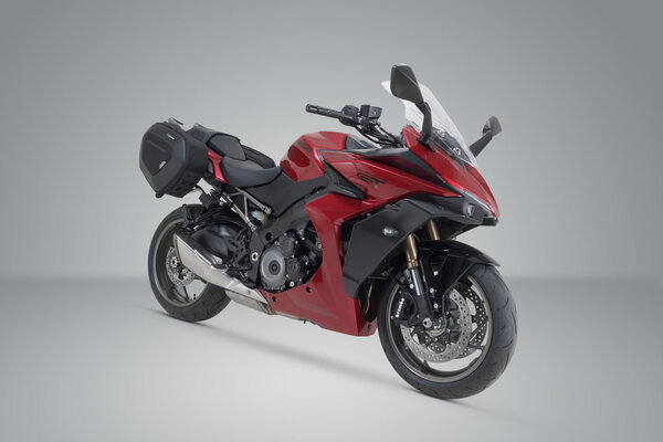 ZESTAW SAKW PRO BLAZE H I STELAŻY SW-MOTECH SUZUKI GSX-S 1000 GT (21-) BLACK