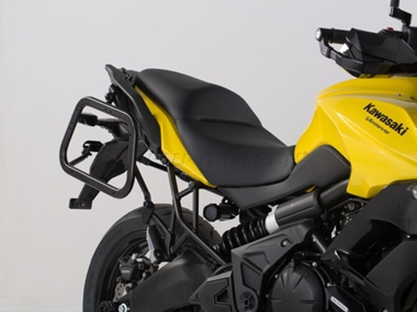 STELAŻ EVO NA KUFRY BOCZNE SW-MOTECH KAWASAKI VERSYS 650 (14-) BLACK