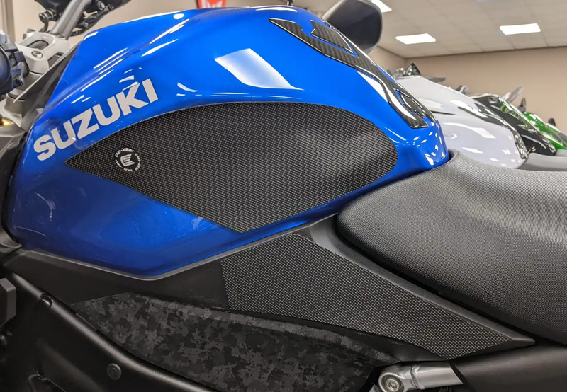 NAKLEJKA NA BAK TANKPAD ANTYPOŚLIZGOWY RG RACING EAZI-GRIP SUZUKI GSX-S1000 / GSX-S95021- - PRO