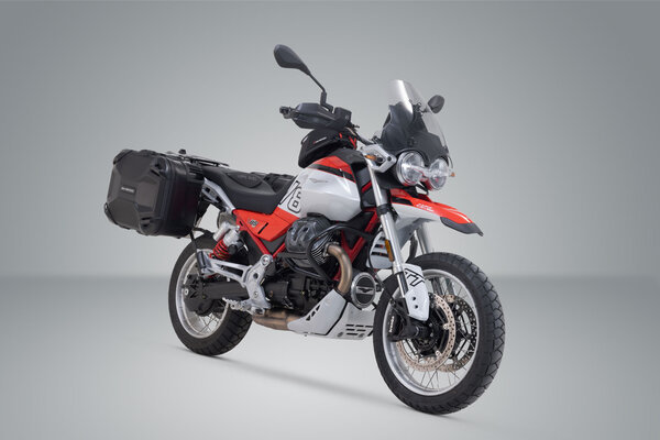 ZESTAW KUFRÓW BOCZNYCH SW-MOTECH DUSC MOTO GUZZI V85 TT/STRADA (24-) 33/41 BLACK