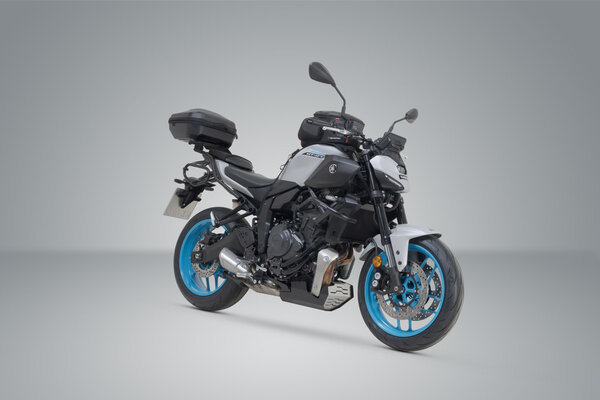 ZESTAW KUFRA CENTRALNEGO URBAN ABS SW-MOTECH YAMAHA MT-07 (24-) BLACK