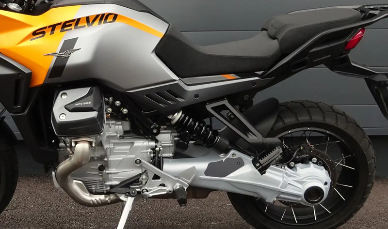 ZESTAW OSŁON PRZECIWBŁOTNYCH RG RACING EAZI-GRIP SCUFF GUARD KIT MOTO GUZZI V100 23- STELVIO 24-