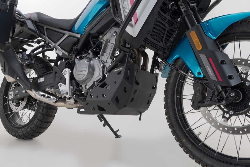 OSŁONA SILNIKA PŁYTA POD SILNIK SW-MOTECH CFMOTO 450MT (23-) BLACK