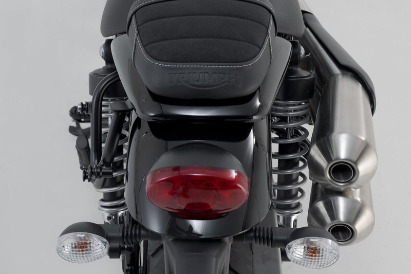 ZESTAW SAKWA I STELAŻ LEGEND GEAR LC SW-MOTECH TRIUMPH STREET SCRAMBLER (16-)