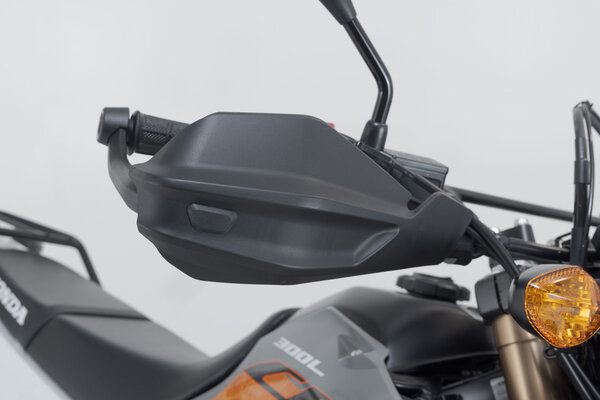 OSŁONA DŁONI SW-MOTECH ZESTAW ADVENTURE KIT HONDA CRF300L, TRIUMPH SCRAMBLER 400X BLACK
