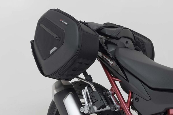 ZESTAW SAKW PRO BLAZE H I STELAŻY SW-MOTECH HONDA CB750 HORNET (22-) BLACK