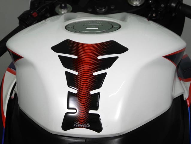 NAKLEJKA NA BAK TANKPAD KEITI WAVE RED