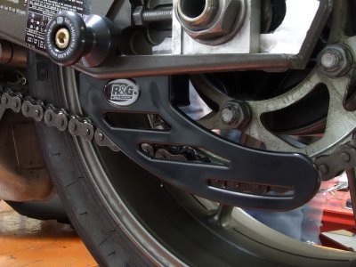 OSŁONA ŁAŃCUCHA RG RACING BMW S1000RR 2010-2015/S1000R 14- BLACK