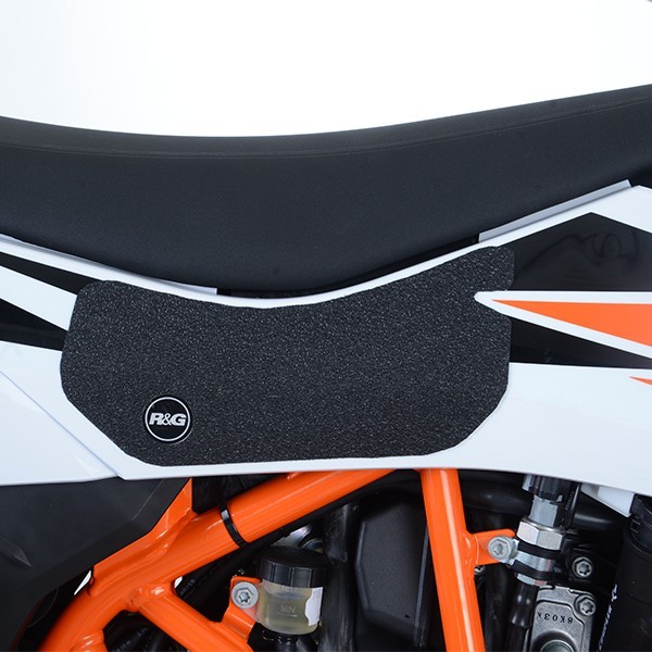 NAKLEJKA NA BAK TANKPAD ANTYPOŚLIZGOWY 2 CZĘŚCI RG RACING KTM 690 SMC-R 19- BLACK