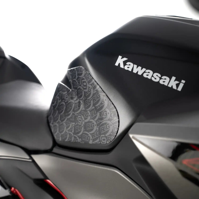NAKLEJKA NA BAK TANKPAD ANTYPOŚLIZGOWY 2 CZĘŚCI RG RACING KAWASAKI NINJA 500 24- / Z 500 24- / NINJA