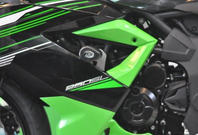 CRASHPADY AERO RG RACING KAWASAKI NINJA 125, NINJA 250SL BLACK
