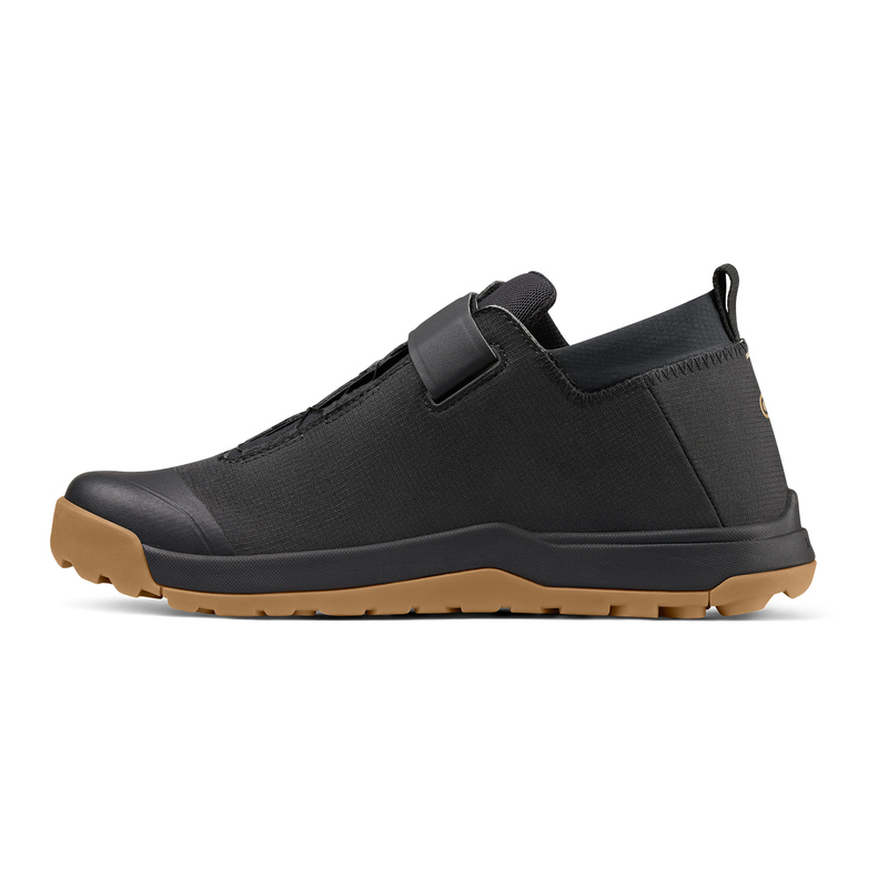 BUTY CRANKBROTHERS STAMP TRAIL BOA BLACK GOLD - GUM OUTSOLE
